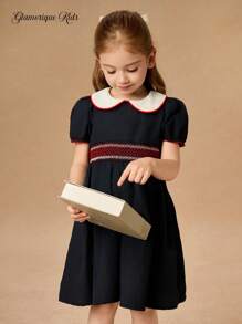 SHEIN Glamorique Kids 年轻女孩甜美派对连衣裙，彼得潘领学院风公主裙，适合聚会、派对和日常穿着，展现清新优雅的风格