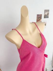 Soleia Robe d'été en jean casual avec nœud pour femme, robe de plage rose, robe courte en jean rose avec bretelles et nœud papillon, robe de club, robes d'été pour femmes, tenues de plage pour femme, tenues de vacances pour femme, vêtements d'été pour femmes, tenue de concert pour femme