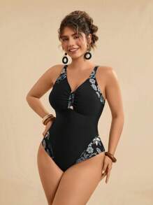 Travachic 大码女式连体热带花卉印花 V 领性感沙滩泳衣，休闲夏季 - 黑色 - 查看 4