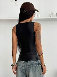 Coolane 女士夏季节日街头风复古Y2K日常穿搭简约休闲基础款皮革无袖V领弹力上衣，性感上衣 - 黑色 - 查看 2