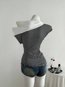 Franclia Black & White Stripes Fashion Avant-Garde Slouchy French Style Women's T-Shirt Women's Summer Top Off-The-Shoulder Top - Multicolor - View 2