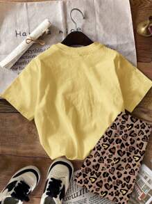 SHEIN Tween-Mädchen 2-teiliges Set aus lässigem, schlichtem Kurzarm-Oberteil und Shorts, geeignet für den Sommer