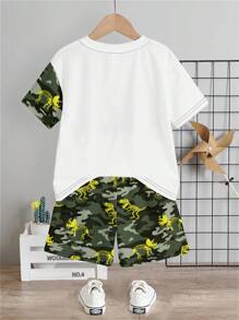 SHEIN 2 件套男童休闲圆领短袖 T 恤和短裤，适合夏季