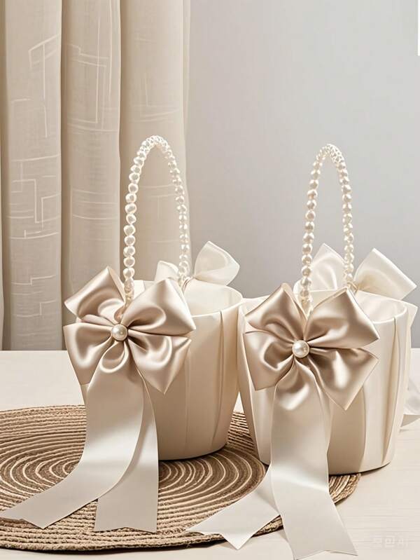 1Pc Bow Pearl Wedding Flower Basket - White Bow Flower Basket, Satin Flower Basket, Suitable For Wedding Party Decoration, New Year Gift