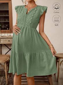 SHEIN Maternity Contrast Lace Cap Sleeve Elegant Dress - Green - View 3