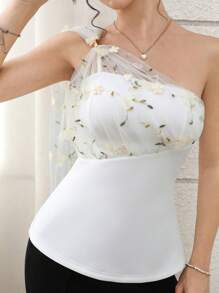 Modelyn Women's Summer Elegant Flower Embroidery Mesh Patchwork Blouse