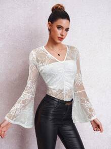 SHEIN Clasi 女式优雅 V 领蕾丝长袖荷叶边喇叭袖口修身针织上衣 - 白色 - 查看 4