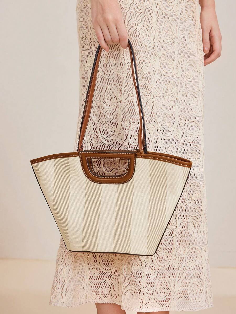 MOTF PREMIUM TÚI TOTE KẺ SỌC ĐỘ TƯƠNG PHẢN - màu nâu - Xem 1