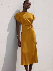 Aveloria New Elegant Commute Women's Solid Color Embossed Satin Round Neck Cap Sleeve Waistband Twist Tie Slim Waist Long Dress