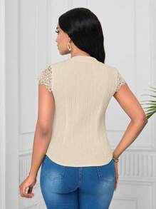 SHEIN Unity Blusa elegante de manga corta con patchwork de encaje y patrón de ola para mujeres - Albaricoque - Ver 2