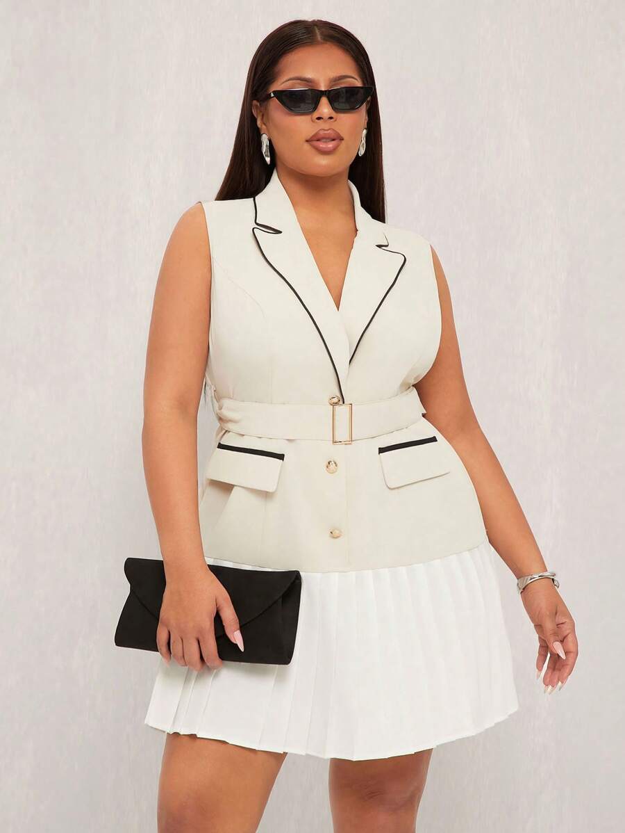 SHEIN SXY Robe d'été et de printemps élégante et sexy pour grandes tailles. Robe de couleur abricot avec col, sans manches, volants sur les bords et plis en tissu. Convient pour le port quotidien, les festivals, les sorties entre amis, les anniversaires, les enterrements de vie de jeune fille, les mariages, élégante et décontractée. Idéale pour le shopping, la sortie, coquette, facile à assortir et affinante. Met en valeur la silhouette.