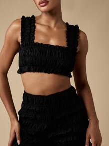 MISSGUIDED Conjunto a juego de top corto tipo Bardot con pliegues y shorts tipo booty para verano, ideal para festivales, vacaciones en la playa, clubes y fiestas - Negro - Ver 6