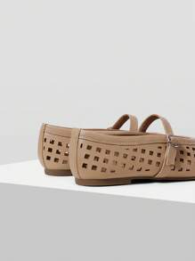 MOTF PREMIUM Sepatu Balet Kulit PU Berongga - Khaki - View 8