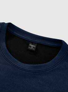 Manfinity Hypemode Men's Navy Blue Summer Casual Streetwear T-Shirt,Suede-Like Fabric Embossed Pattern,City Break Relaxed Dropped Shoulder Oversized Minimalist Tee - Navy Blue - View 6