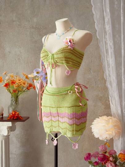 SHEIN Swim 2 件套女士花卉前系带吊带短款上衣和迷你裙套装，年轻女士