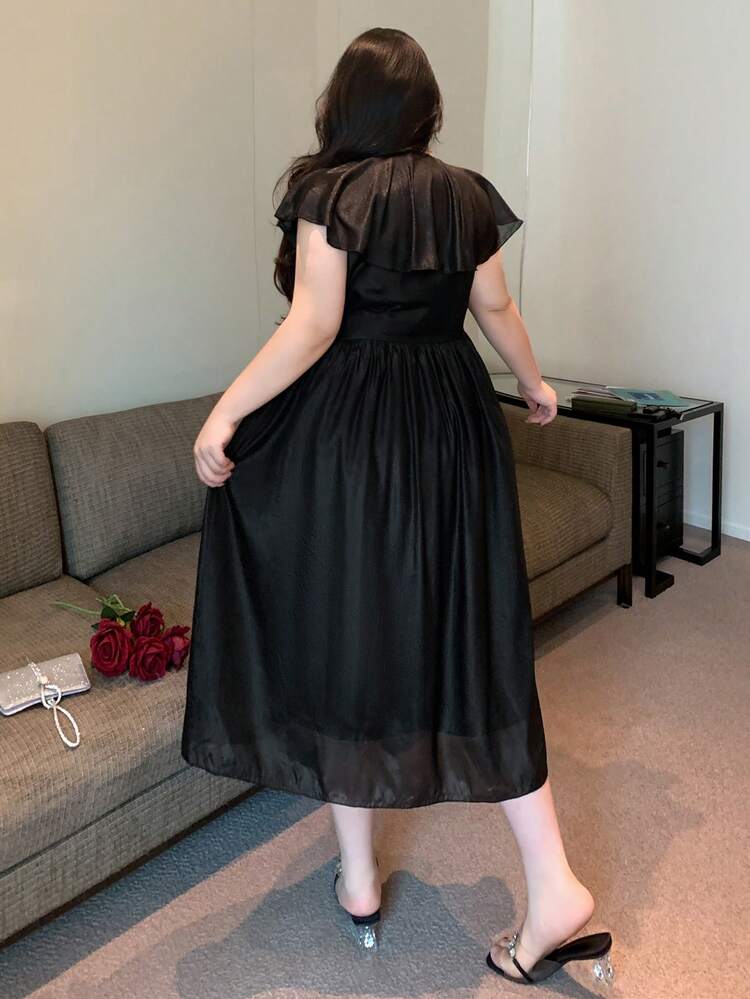 Dazy Plus Plus Size Solid Color Chiffon Ruffle Collar Decorative Waist Cinched Waist Long Black Short Sleeve Summer Dress Dress