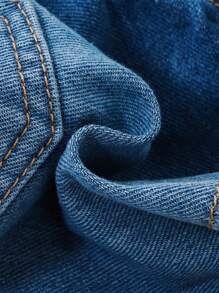 SHEIN Pantalones cortos vaqueros rectos de pierna suelta con desgarros y deshilachados de azul desteñido para niño pequeño de verano, casuales y versátiles para ropa de bebé, disfraz, uso diario de primavera/verano, interior/exterior