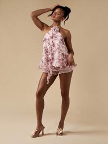 MISSGUIDED Toile Print Halter Top Summer Ruffle Detail Flowy Vacation Holiday Evening Cami With Floral Rose Accent - Multicolor - View 3