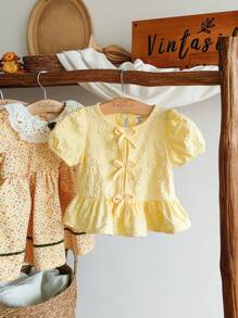 SHEIN Vintaside Kids 女婴花卉纹理面料衬衫，田园风格，可爱时尚，百搭，舒适，适合春夏季 - 黃色 - 查看 4