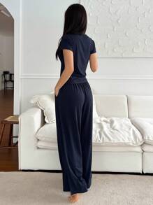 DAZY Bộ đồ ngủ cardigan trơn màu tối giản dành cho nữ - Màu xanh hải quân - Xem 2