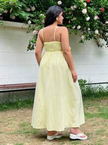SHEIN EZwear Plus Size Women Plaid Bowknot Decor Spaghetti Strap Dress, Summer Vacation Wear - Yellow - View 2