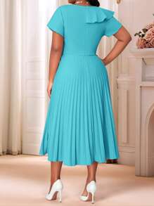 SHEIN Lady Vestidos casuales y elegantes de estilo bohemio para primavera y verano, con cuello redondo, mangas acampanadas con volantes, plisados, de longitud midi, manga corta, tallas grandes, para vacaciones, atuendos de playa, vestido de invitado de boda de playa, vestido de sol, atuendos de primavera para mujeres - Azul menta - Ver 2