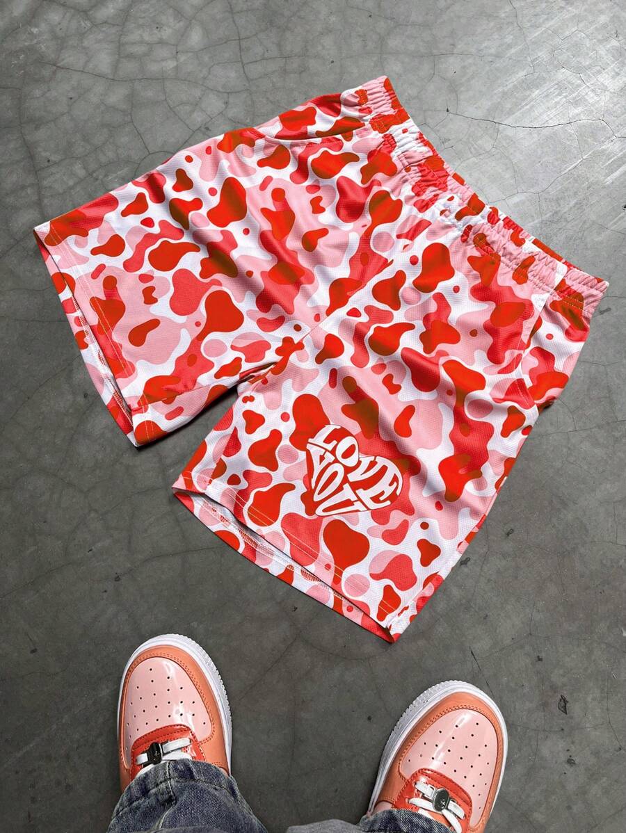PAVTROS Pantaloncini casual da uomo con vita elastica, stampa a lettere e mimetica, pantaloncini mimetici rossi, pantaloncini mimetici rosa, pantaloncini a cuore, pantaloncini sportivi