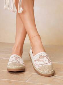 Styleloop Women Casual Round Toe Flat Shoes With Hollow Embroidered Design, Holiday Style
