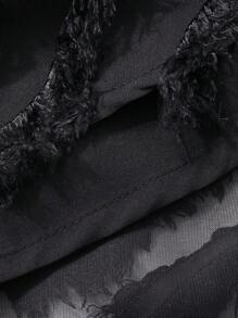 DAZY Ärmelloses, texturiertes Patchwork-Midikleid mit quadratischem Ausschnitt in Schwarz für Damen