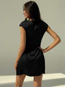 Aloruh Minimalist Office Outfit Stand Collar Tight Fitting Mini Satin Dress For Women - Black - View 3