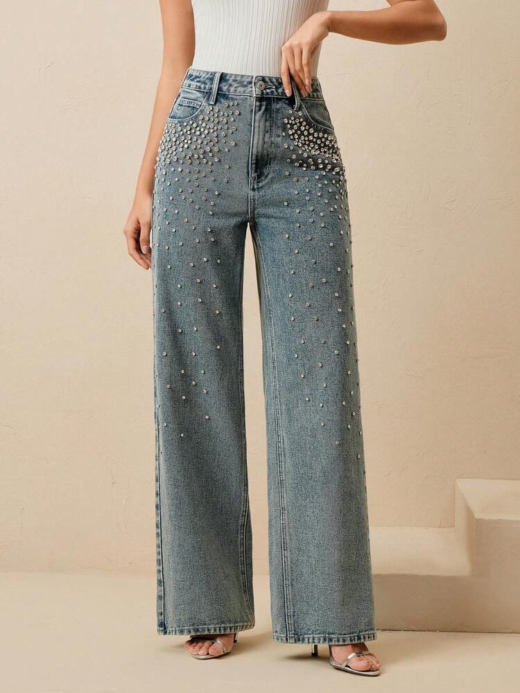 Women's Spring Urban Chic Date Outfit Straight Cut Rhinestone Embellished Blue Jeans