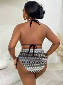 Slaydiva Plus Size Women 2pcs Set Textured Fabric Tied Triangle Sexy Bikini Swimsuit Set, Beach Vacation