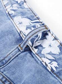 Manfinity EMRG Men's Casual Washed Floral Print Ripped Denim Shorts, Hawaii - Light Wash - View 6