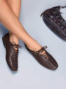 CUCCOO GRLICON 女士 Y2K 风格平底鞋，适合朋克、骑行者、酷女孩、万圣节、圣诞节、派对装扮