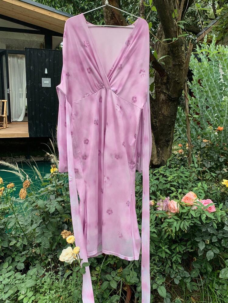 Dazy Plus Plus Size V-Neck Ruched Waist Slim Fit Long Floral Print Chiffon Dress With Lantern Sleeves,Fall Dress Long Sleeve Dress