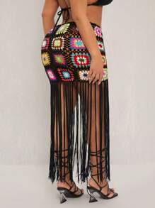 SHEIN SXY Falda de mujer talla grande de primavera y verano, elegante y sexy, de punto a ganchillo con cuadros multicolor y flecos extra largos, fluida y ceñida hasta la mitad, adecuada para uso diario, vestimenta occidental, Ibiza, Nashville, rave, modesta, atuendo de crucero, festival de música, concierto, fiesta de carnaval, vacaciones en la playa, cita, cumpleaños, despedida de soltera, club, linda, casual, compras, ropa de calle, salir, fácil de combinar y estiliza la figura. - Multicolor - Ver 5