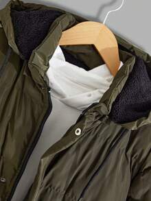 SHEIN Cottnline Men Fur Lining Warm Patched Hooded Regular Wintercoat - Army Green - View 7
