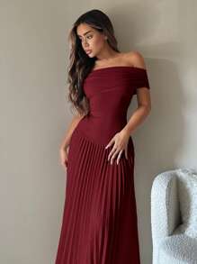 SHEIN ICON 返校节礼服 1 件露肩纯色褶皱优雅连衣裙 - 酒紅色 - 查看 2