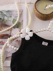 SHEIN Babygirl 夏季可爱百搭黑色花卉背心和松紧腰短裤两件套 - 黑與白 - 查看 4