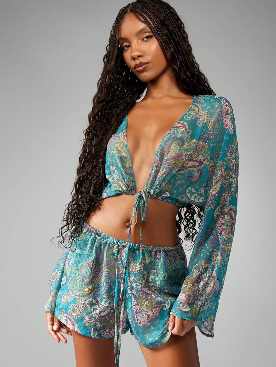 MISSGUIDED Boho Print Summer Festival Beach Two-Piece Set Long Sleeve Crop Top Wide Leg Short Western Cowboy Boot Ensemble