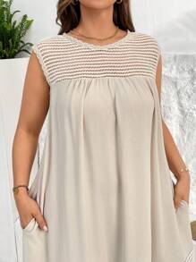 SHEIN Essnce Abito lungo senza maniche, con tasche, in stile casual e comodo, in prospettiva e con effetto traforato, in colore albicocca, adatto a donne in taglie forti per la primavera e l'estate, ideale per la vacanza al mare
