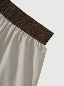 ROMWE MEN Men's Preppy Contrast Color Elastic Waist Loose Casual Shorts - Khaki - View 4