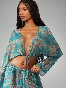 MISSGUIDED Boho Print Summer Festival Beach Two-Piece Set Long Sleeve Crop Top Wide Leg Short Western Cowboy Boot Ensemble