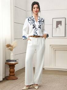 Modelyn Women's Printed V-Neck Long Sleeve Arabian Style Top