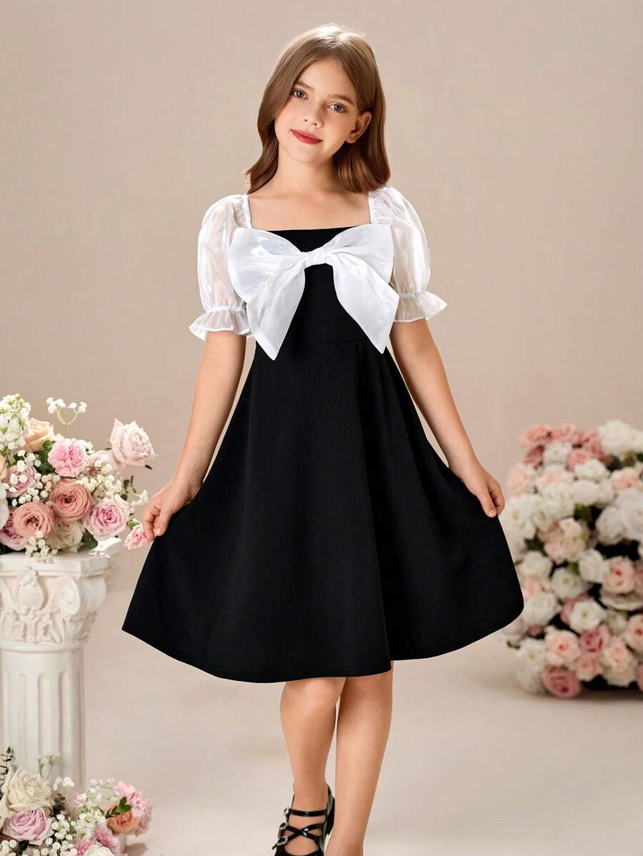 SHEIN 女童梭织拼色方领泡泡袖修身连衣裙 - 黑與白 - 查看 1