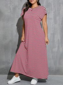 SHEIN Essnce Plus Size Women's Round Neck Waisted Black & White Striped Side Pockets Long Sleeve Dress
