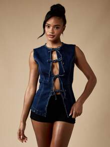 MISSGUIDED Chaleco vaquero con detalle de lazo al frente, silueta ajustada, estilo western, pieza de moda otoñal