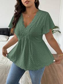 SHEIN Frenchy Áo thun họa tiết hoa thêu ren cổ chữ V cỡ lớn cho nữ - màu xanh lá - Xem 6