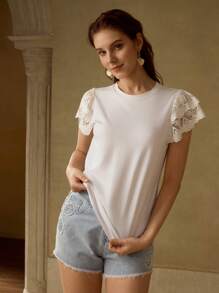 MOTF PREMIUM CONTRAST EMBROIDERY MESH LAYERED FLUTTER SLEEVE SOLID T-SHIRT