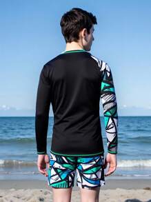 SHEIN 2pcs/Set Teenage Boys' Fashion Contrast Splice Printed Long Sleeve Swimsuit Split Surfing Swimwear - Green - View 2